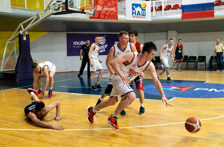 Чемпионат по баскетболу