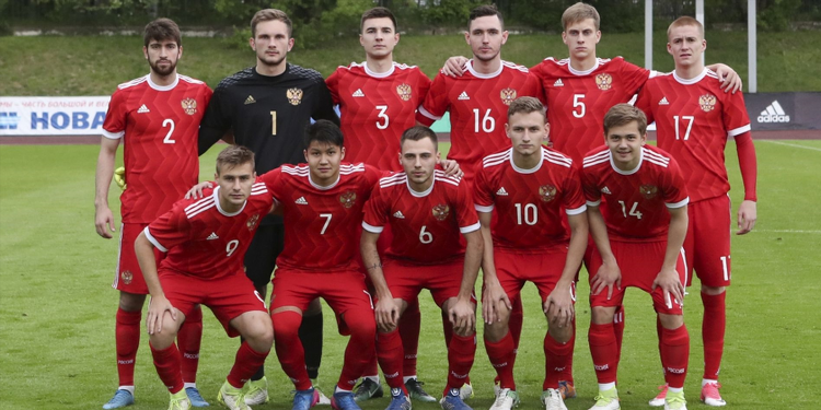 Чемпионат росси по футболу