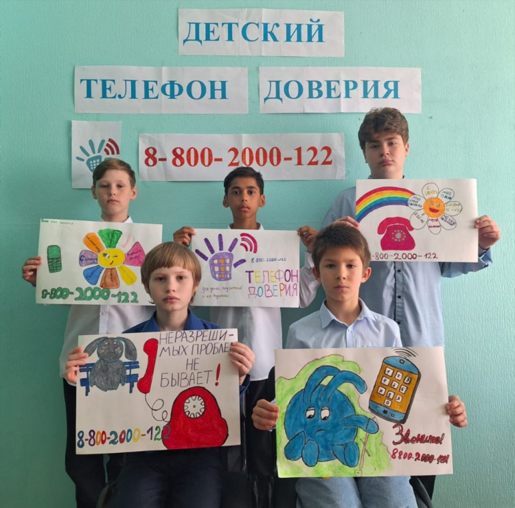 Футболка с михаилом кругом