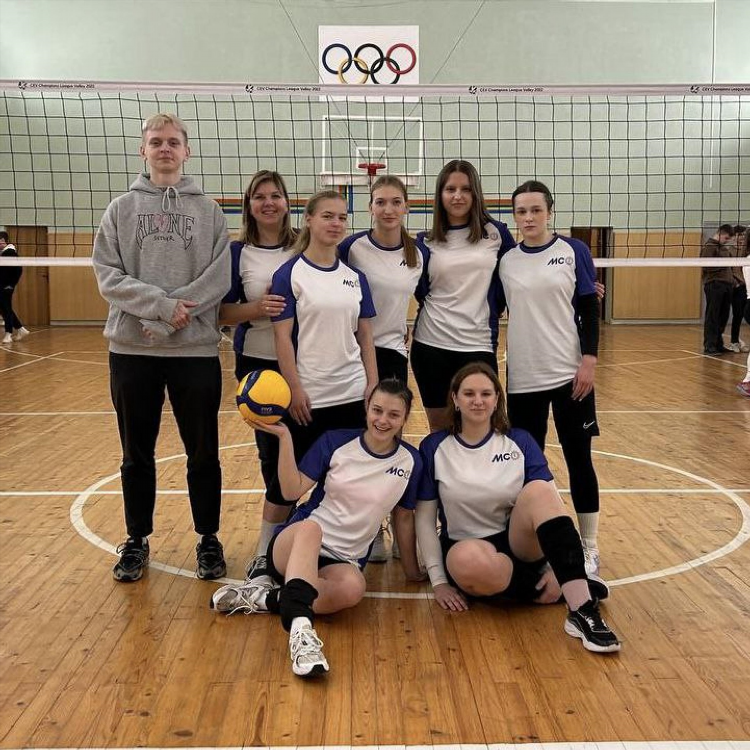 Кто куда волейбол